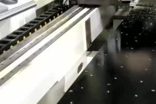 Actual Photo of Small Plate Processing of NC Hexahedral Drilling Machine